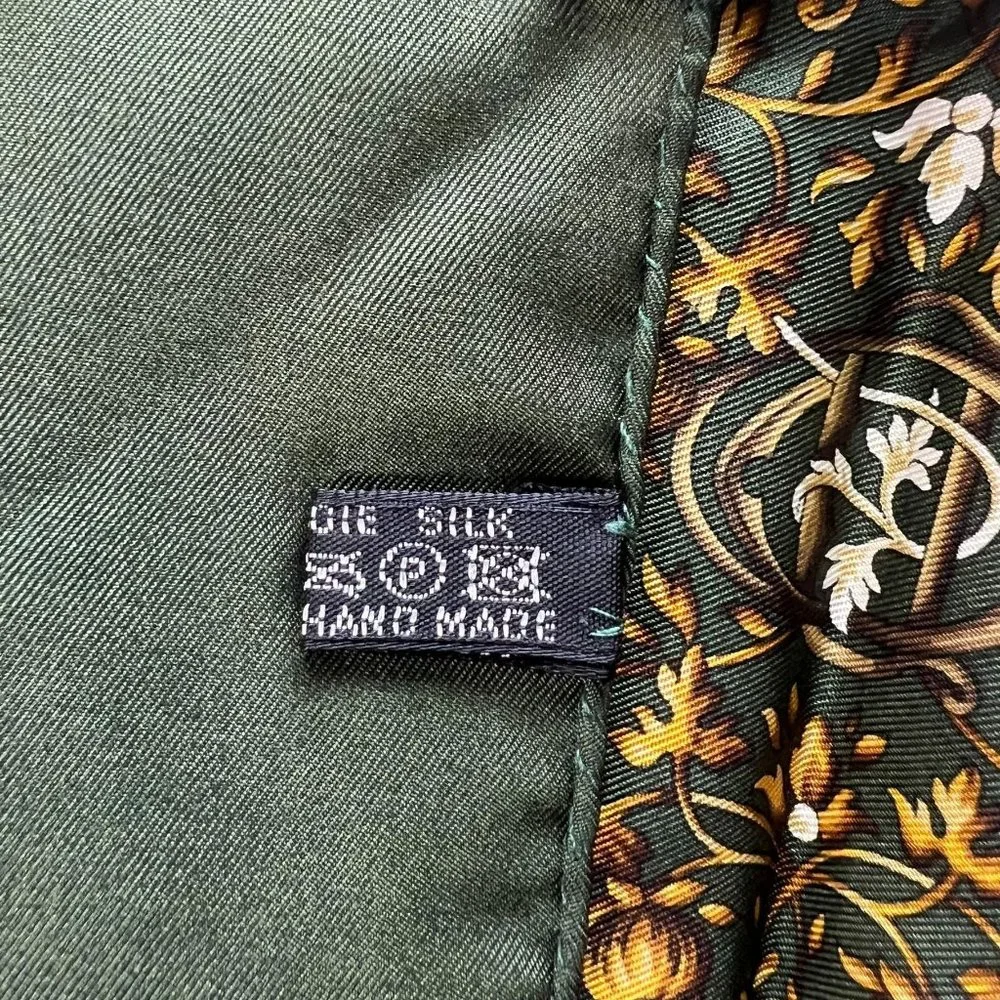 CHRISTIAN DIOR: Multicolor, 100% Silk Logo Scarf 17